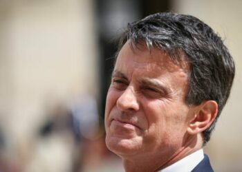 Législatives : Manuel Valls en « colère » à propos de la candidature de François Hollande sous la bannière Front populaire