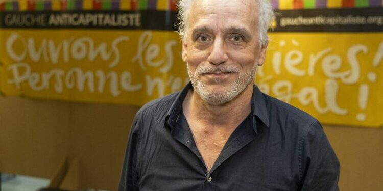 Philippe Poutou, ancien candidat du NPA à la présidentielle, investi par le Nouveau Front populaire dans l'Aude
