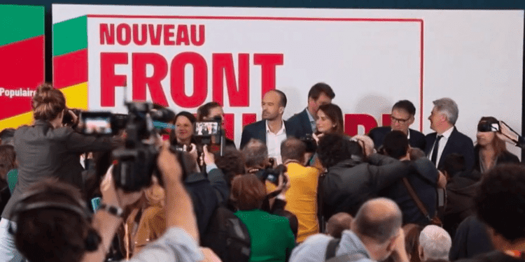 le Nouveau Front Populaire signe un accord et présente son programme