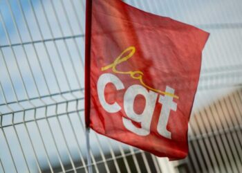 la CGT appelle à voter pour le nouveau Front populaire, rompant avec sa tradition