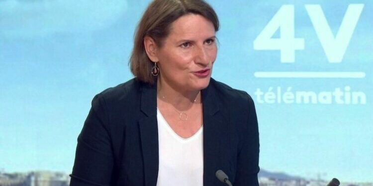 le programme du Nouveau Front populaire est "crédible et réalisable", assure Valérie Rabault, députée socialiste