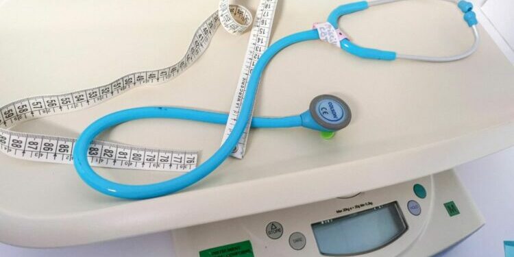 plus de 3 600 professionnels de la santé appellent à voter pour le Nouveau Front populaire
