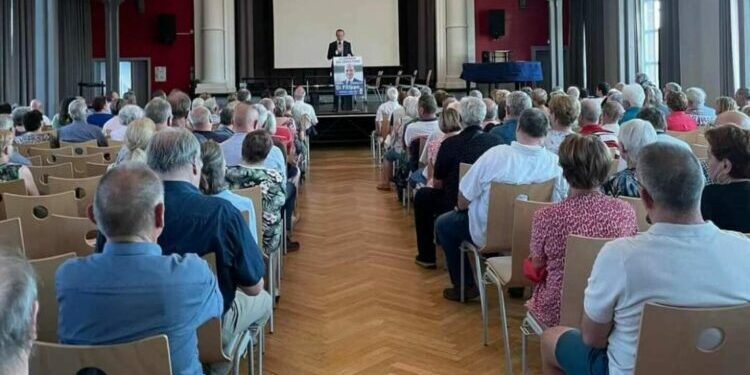 « Entre le Front national et le Front populaire, j’ai les jetons »