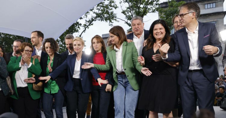 A Montreuil, le Nouveau Front populaire se lance – Libération