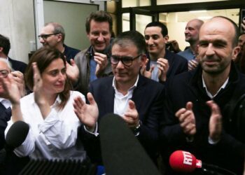 Accord à gauche : retraites, salaires, fiscalité, international... Que contient le "programme de gouvernement" du Nouveau Front populaire ? | LCP