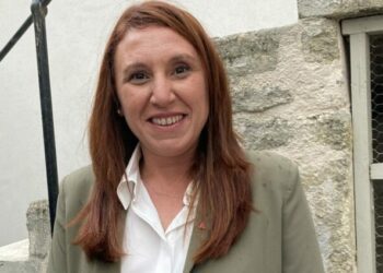"Arrêter la casse sociale" l’objectif de Nadia Belaouni, candidate Nouveau Front populaire sur la 9e circonscription de l’Hérault