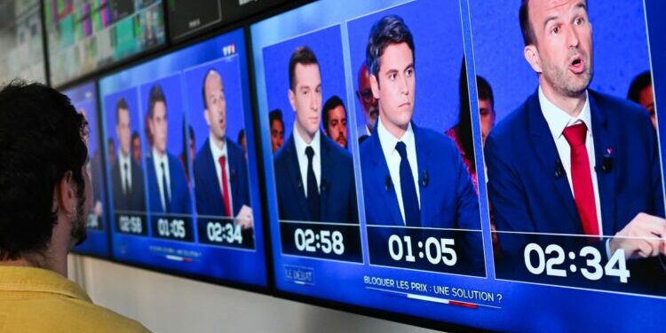 Bardella interpellé par Attal et Bompard sur sa proposition visant les binationaux