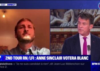"C'est totalement contraire à ce que je crois être la gauche responsable", déclare Manuel Valls
