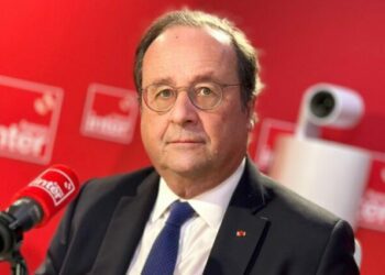 Comment François Hollande s'est invité comme candidat du Nouveau Front populaire aux législatives