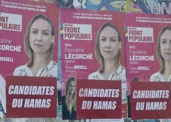 Des bandeaux "candidates du Hamas" apposés sur des affiches du Nouveau front populaire