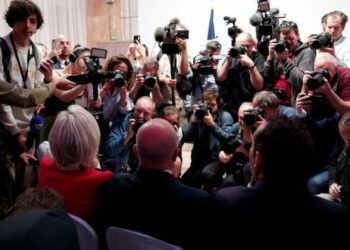 Face à l’extrême droite, la somme de toutes les lâchetés, par Noël Mamère – Libération