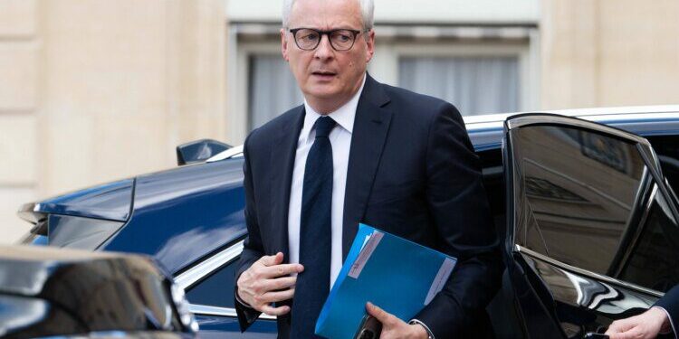 Face au RN et au Nouveau Front populaire, "la stratégie de l’épouvante cible en priorité l'économie"