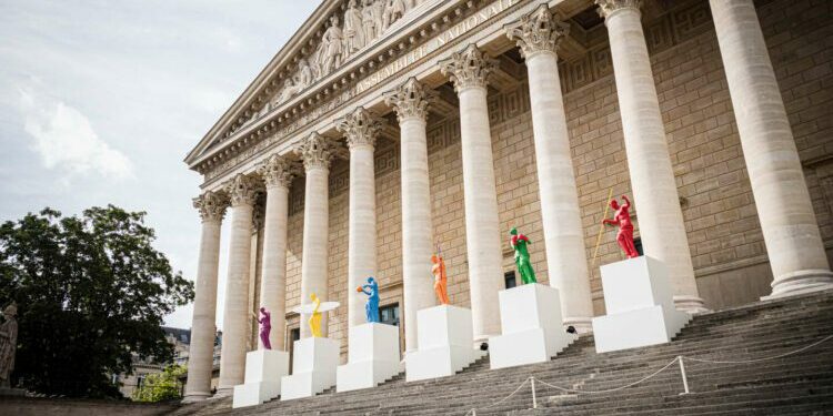 « Il n’y a pas d’équivalence entre deux périls, le Nouveau Front populaire et le RN »