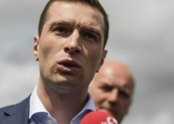 Jordan Bardella dément des changements dans le programme du RN