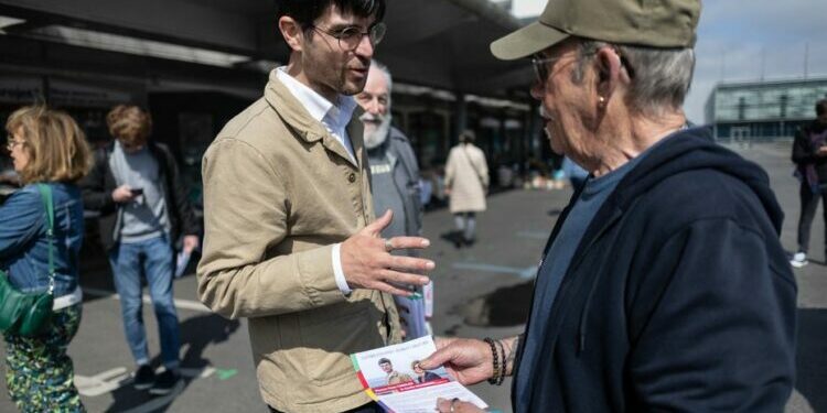 Législatives 2024. "Qui ne râle pas contre Mélenchon aujourd'hui?", ils ne l'aiment pas mais voteront quand même pour le Nouveau Front Populaire