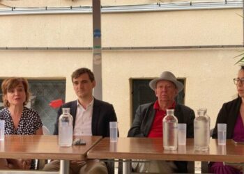 Législatives 2024 : le Nouveau Front Populaire décrit à Nîmes "le contexte de gravité" de ces élections
