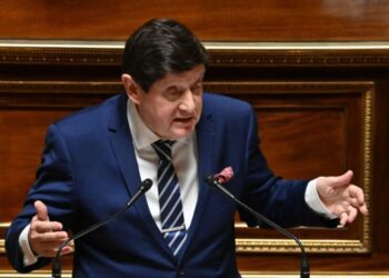 «Les sénateurs doivent participer au vote pour désigner le Premier ministre du Nouveau Front populaire», estime Patrick Kanner