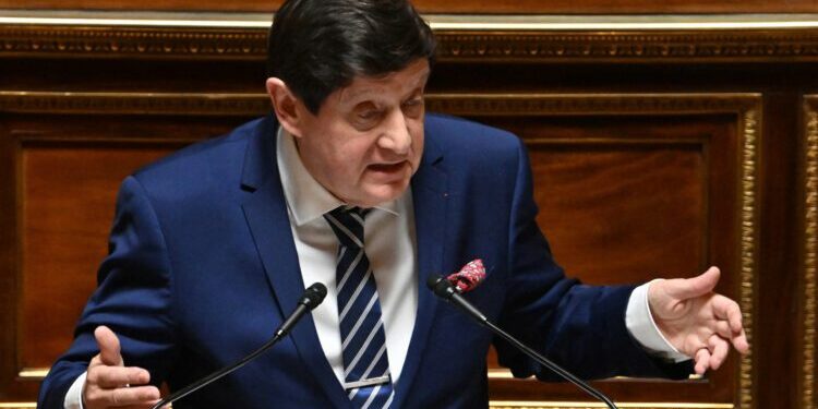 «Les sénateurs doivent participer au vote pour désigner le Premier ministre du Nouveau Front populaire», estime Patrick Kanner