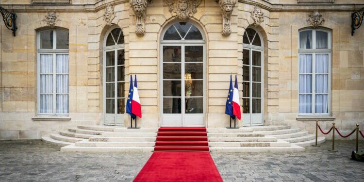 Nouveau Front populaire : comment faire campagne sans avoir un candidat désigné pour Matignon ?