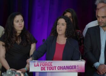 "On paiera plus à partir de 4.000 euros par mois", explique Manon Aubry