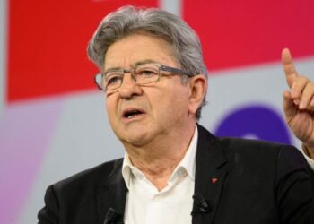 Pour Mélenchon, le programme du Nouveau Front populaire coûterait 200 milliards mais en rapporterait 230