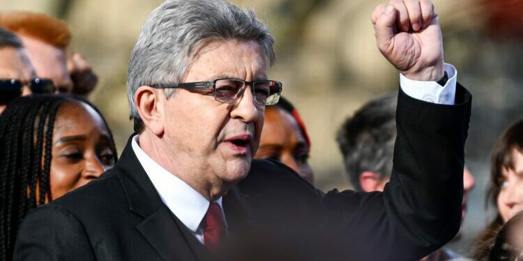 [Sondage] Le Nouveau Front populaire peut-il l'emporter ?