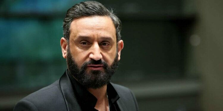 Sur Europe 1, Cyril Hanouna et ses chroniqueurs s’en prennent à « l’alliance de bric et de broc » du Nouveau Front populaire