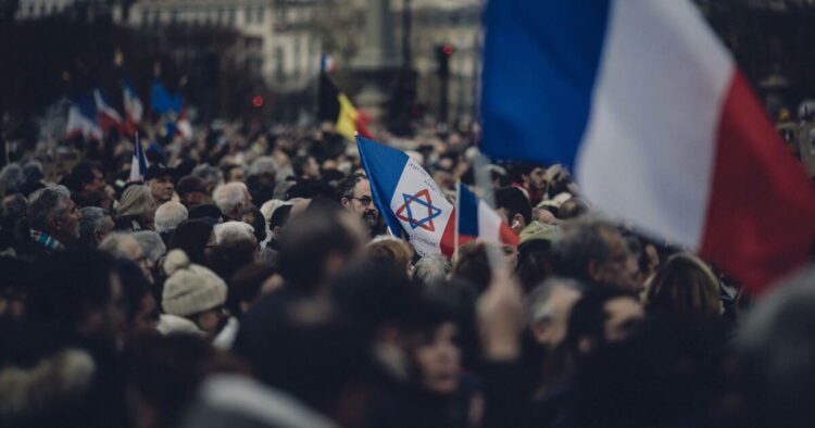 contre l’extrême droite, les intellectuels juifs divisés sur le vote pour le Nouveau Front populaire – Libération