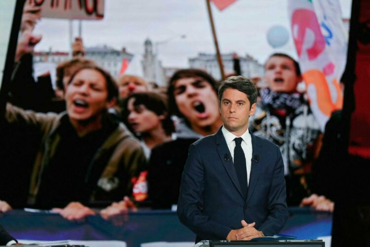 dernier jour de cette campagne éclair, la gauche veut convaincre la macronie à des “désistements républicains”