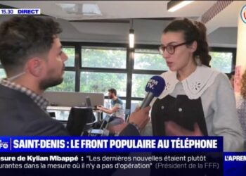 des bénévoles appellent des électeurs pour les inciter à aller voter aux législatives