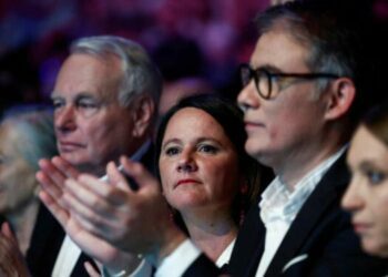 l’ancien premier ministre Jean-Marc Ayrault apporte son soutien au Nouveau Front populaire en dépit des « désaccords parfois profonds qui subsistent »