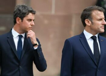 le camp macroniste et le Nouveau Front populaire progressent dans un sondage