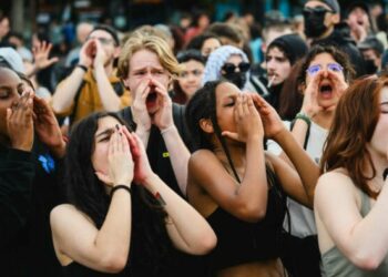 les médias engagés veulent y croire