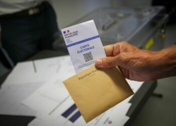 qui sont les candidats dans les circonscriptions du Finistère, des Côtes-d'Armor, du Morbihan et en Ille-et-Vilaine ?