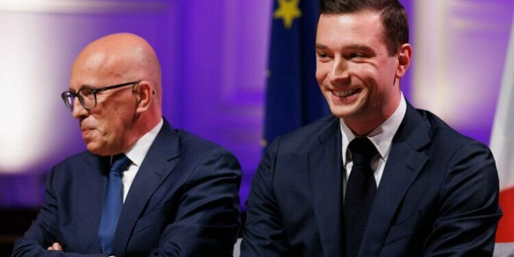 une possible majorité absolue pour l'alliance RN-Ciotti, selon un sondage