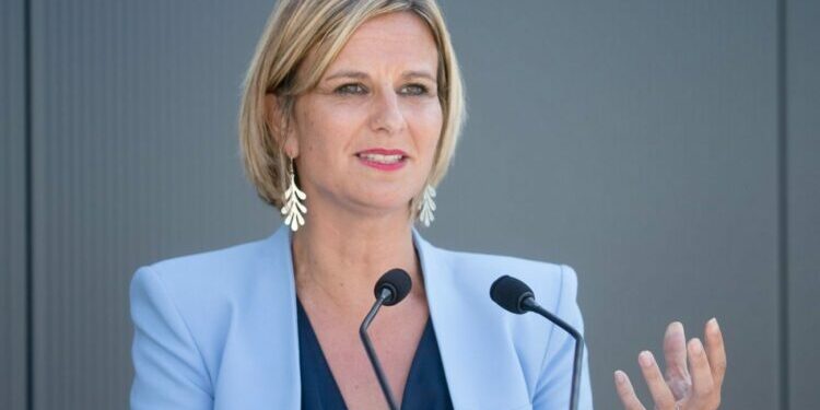 LÉGISLATIVES : Selon Océane Godard, «le Nouveau Front populaire est la première force de propositions face au Rassemblement national»