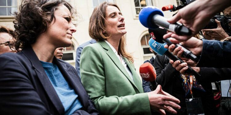 l’écologiste Marine Tondelier s’impose en figure centrale de l’entre-deux-tours