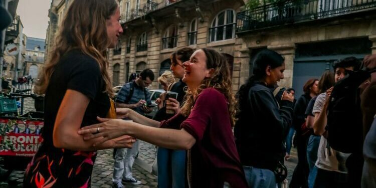 Élections législatives en Gironde. La fête au siège du Nouveau Front populaire à Bordeaux, « j’ai eu vraiment peur »