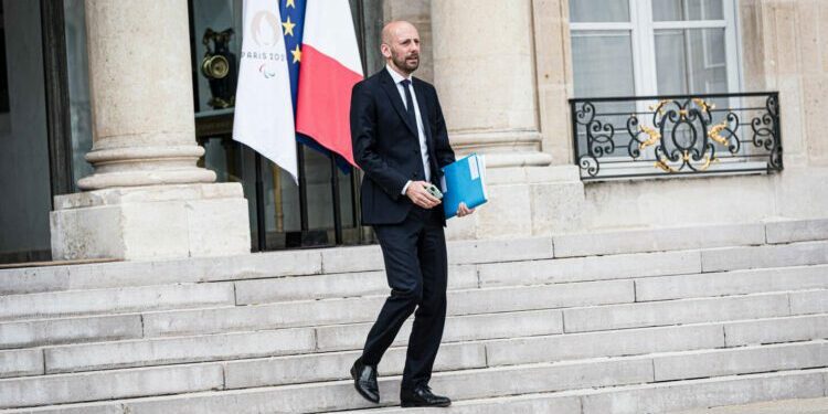 à Paris, Stanislas Guerini battu par le Nouveau Front populaire