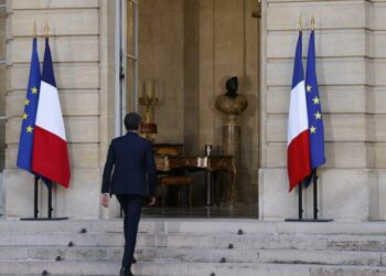 au sein du Nouveau Front populaire, les discussions vont bon train pour présenter une candidature pour Matignon