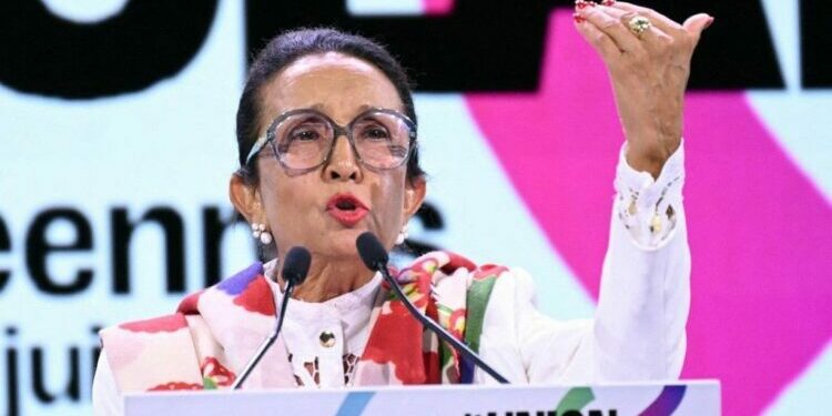 Huguette Bello est président de la région La Réunion.