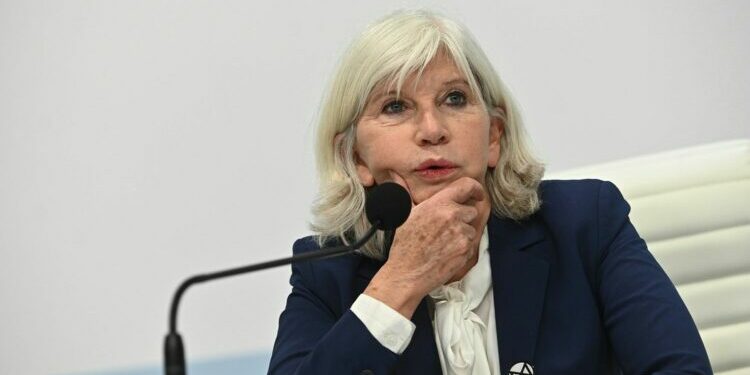 Qui est Laurence Tubiana, l'aspirante Première ministre du Nouveau Front populaire qui ne convainc pas LFI ?