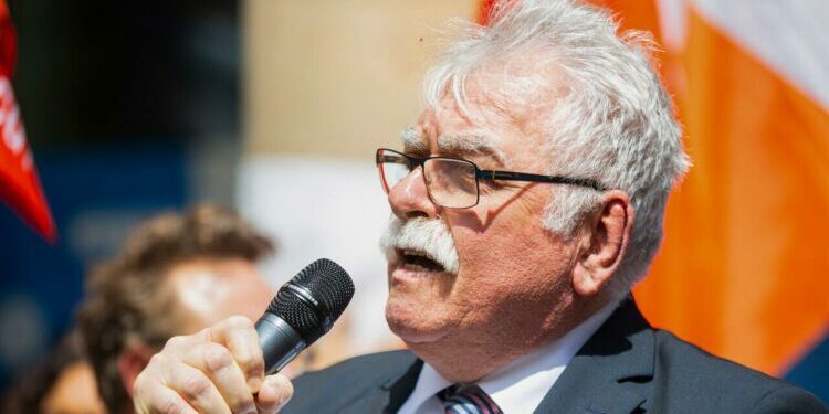 le communiste André Chassaigne candidat au perchoir pour le Nouveau Front populaire