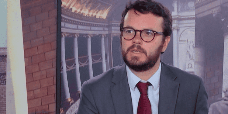 André Chassaigne, un candidat du Nouveau Front populaire pour le perchoir "dans l'apaisement des débats" selon le député PS Arthur Delaporte