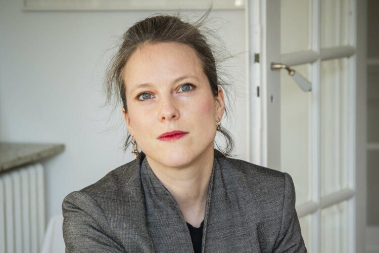 Comment le Nouveau Front populaire s’est accordé sur Lucie Castets, une haut fonctionnaire inconnue, pour être première ministre