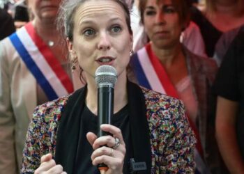 Lucie Castets, le Nouveau Front Populaire … et le bras de fer avec l'UE ?
