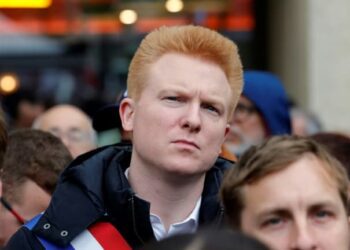 Adrien Quatennens évoque une "marche populaire en direction de Matignon", colère de Marine Le Pen