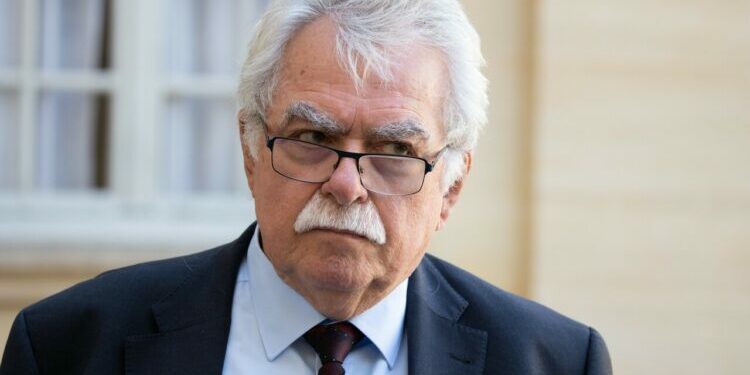 André Chassaigne candidat du Nouveau Front populaire au poste de président de l'Assemblée nationale