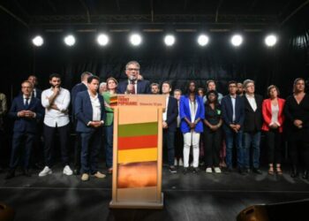 Après les élections législatives, quel avenir pour le Nouveau Front Populaire à l’Assemblée nationale ?