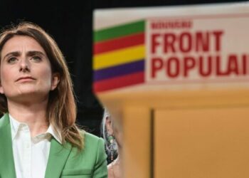 Marine Tondelier, figure du Nouveau Front Populaire (NFP), porte-parole d'Europe Ecologistes Les Verts (EELV), qui convainc beaucoup de jeunes, et notamment de jeunes financiers.